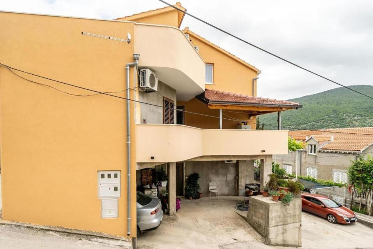 Apartment Matej Mokosica Luaran gambar