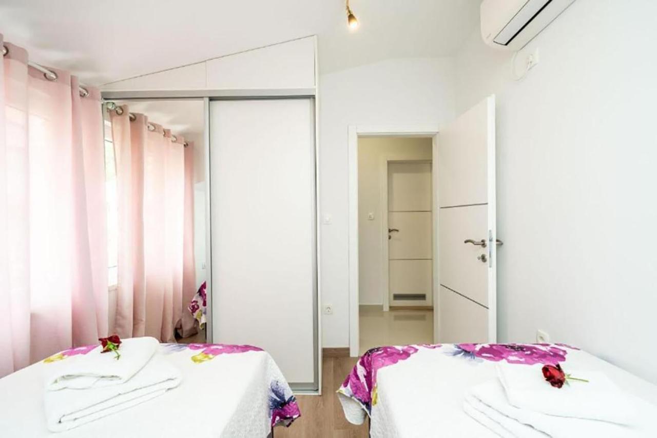 Apartment Matej Mokosica Luaran gambar